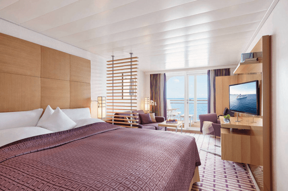 Hapag Lloyd MS Europa Ocean Suite 1.png